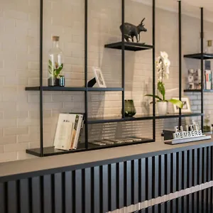 Hotel Courtyard By Marriott Paris