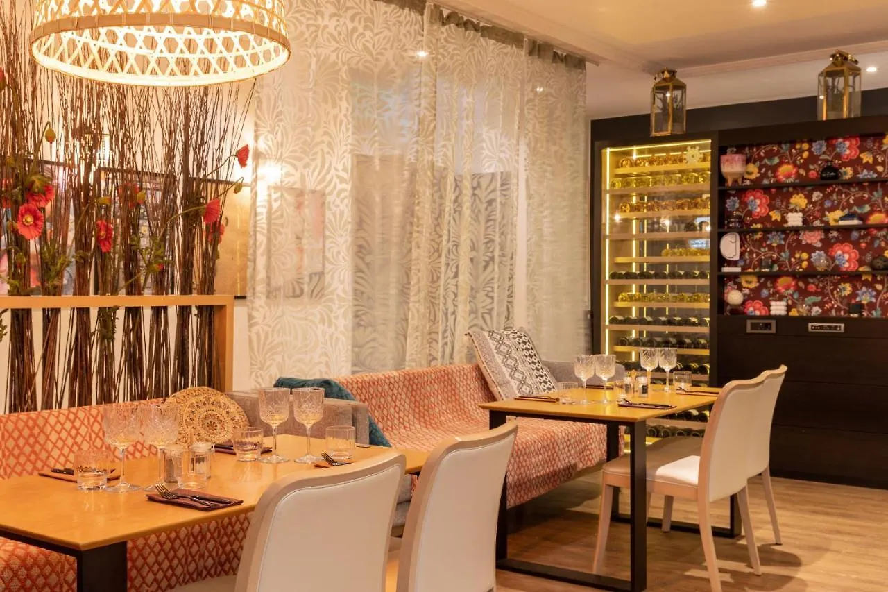 Aiden By Best Western Paris Roissy Cdg 4*, Roissy-en-France
